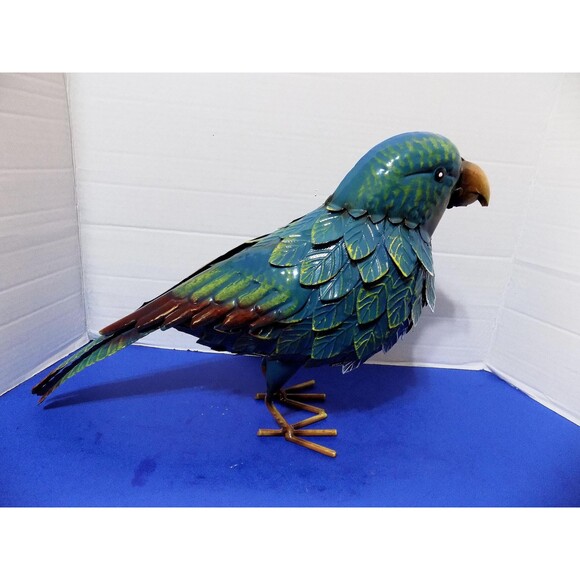 NEW Metal Parrot Sculpture Statue Figurine Tropical Home Decor Birds - Picture 1 of 5